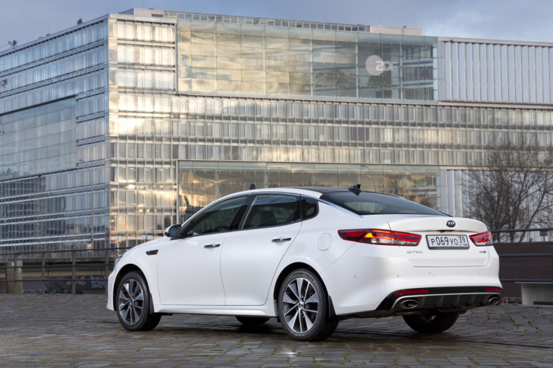 KIA Optima IV