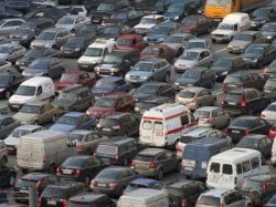 В воскресенье количество автомобилей на дорогах Москвы снижается