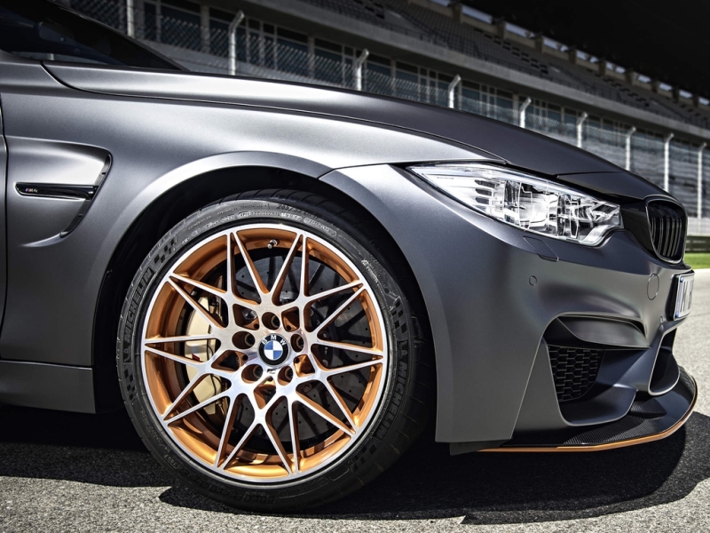 BMW M4 GTS получит шины Michelin Pilot Sport Cup 2