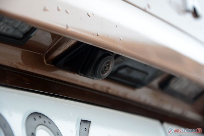 Камера заднего вида – полезная опция