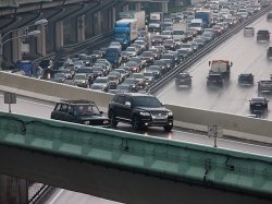 В Москве с 6 по 22 мая изменится схема движения в районе станции метро Автозаводская