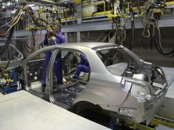 В 2016 году снижение производства в автопроме РФ может достигнуть 7%