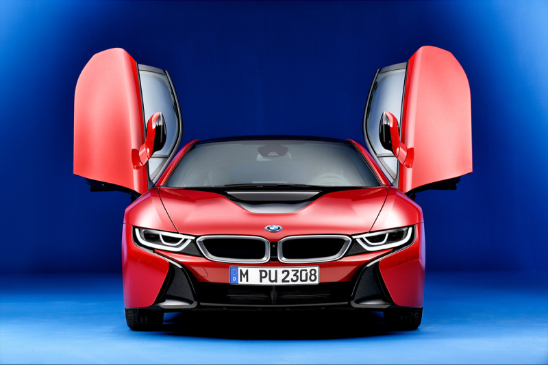 BMW i8 Protonic Red Edition — в России от 10 950 000 рублей