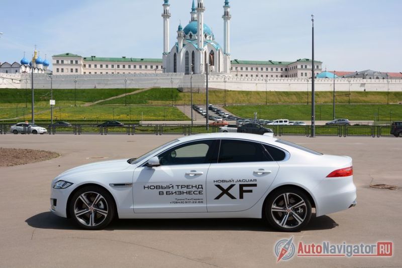 Седан стал короче, однако колесная база выросла