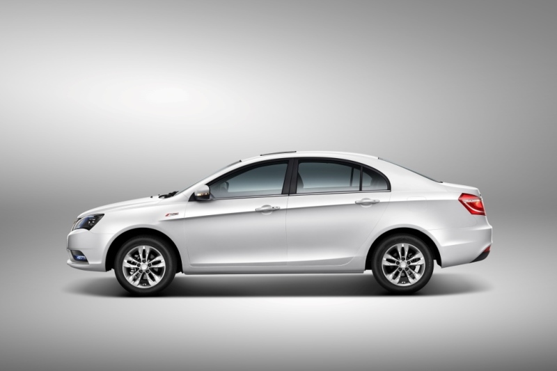 Первая партия Geely Emgrand 7 отправлена в дилерскую сеть марки