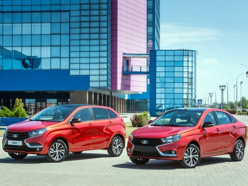Lada Vesta 50 Anniversary и XRAY Anniversary