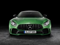Mercedes-AMG GT R появится в продаже весной 2017 года