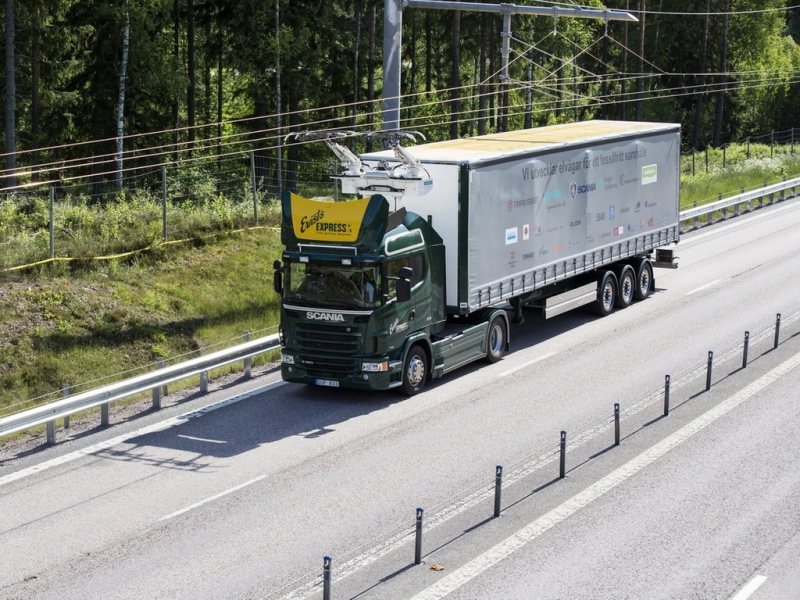 Компания Scania выступила поставщиком электрических грузовых автомобилей