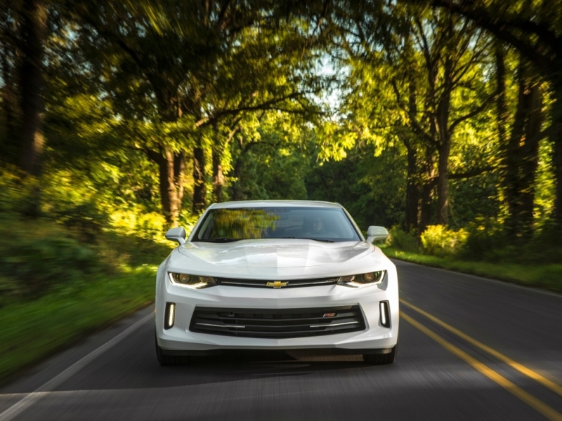 Chevrolet Camaro VI — в России от 2 799 000 рублей