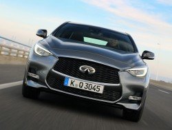 Infiniti Q30: Проба пера