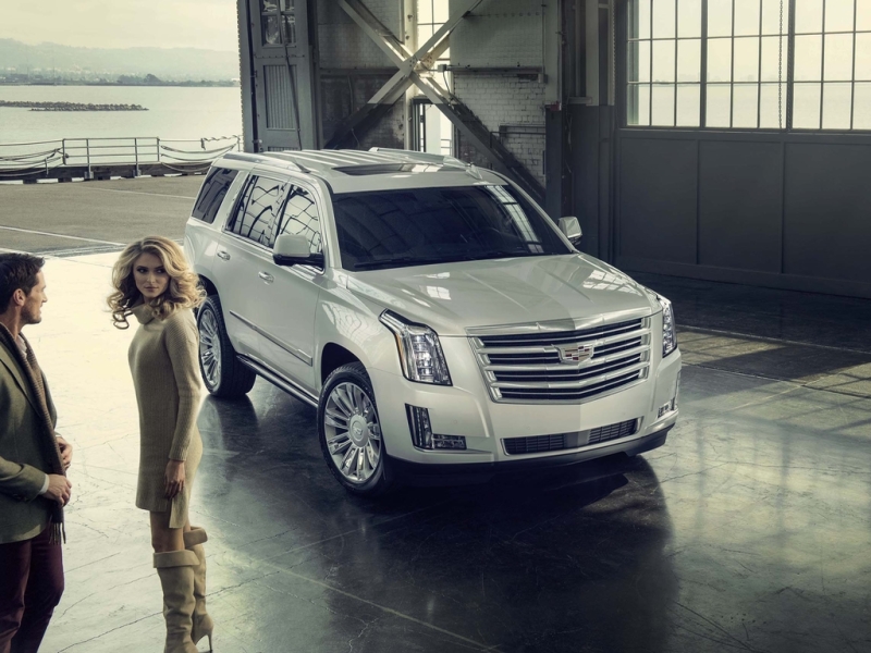 Cadillac Escalade ESV доступен россиянам в лизинг