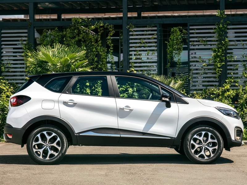 Renault Kaptur с вариатором — в России от 929 990 рублей