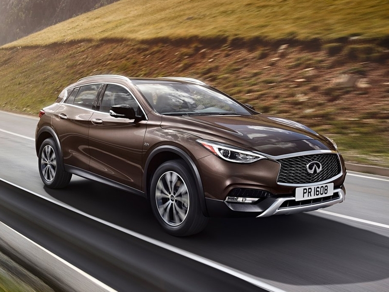 Infiniti QX30 — в России от 2 730 000 рублей
