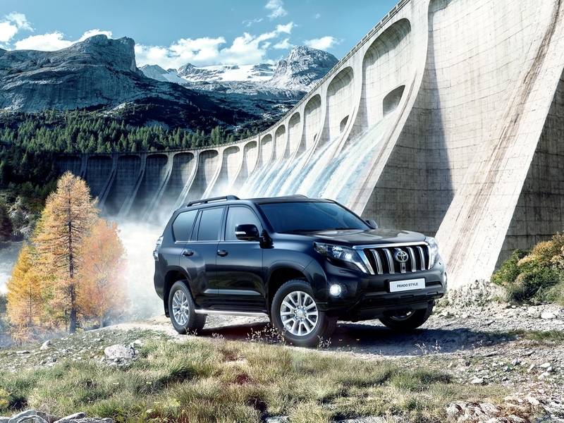 Toyota Land Cruiser Prado Style — в России от 3 187 000 рублей