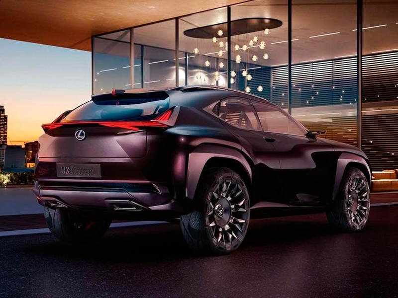 Lexus UX дебютирует в Париже