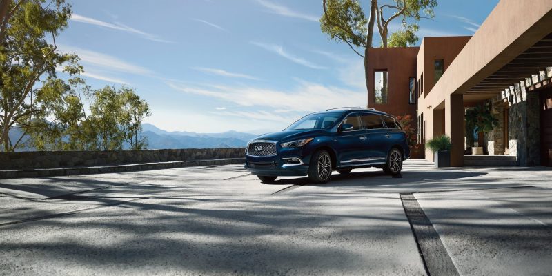 Новая модель – QX60 (бывшая модель JX) дебютировала в январе 2016 года на мотор-шоу в Детройте