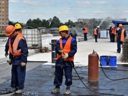 Более 450 км дорог построят и реконструируют в Москве за три года