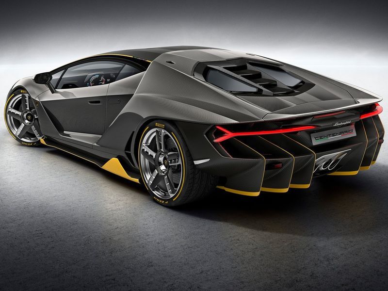 Lamborghini и Массачусетский технологический институт будут вместе разрабатывать суперкары