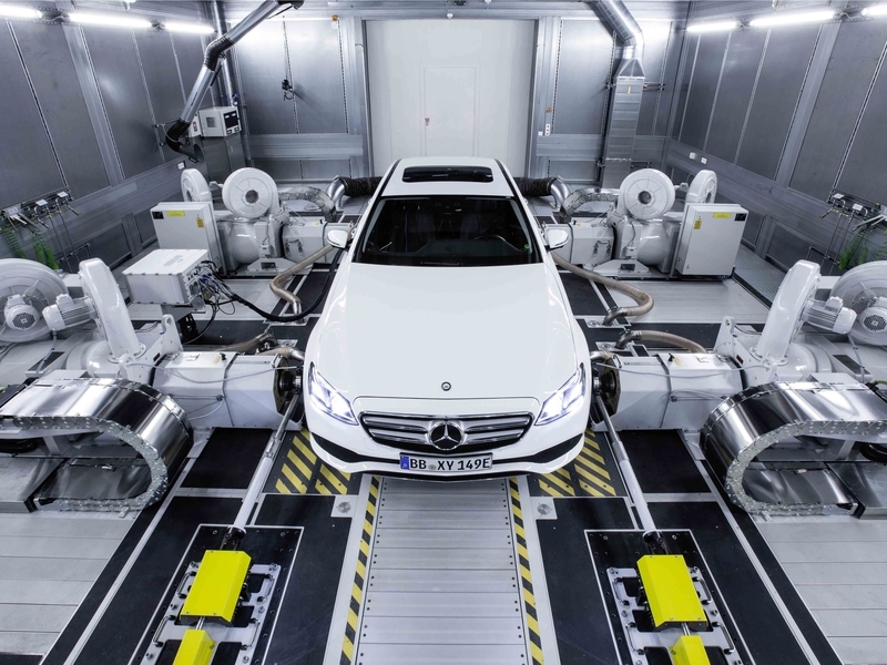 Mercedes-Benz представит в 2017 году новые моторы и технические разработки