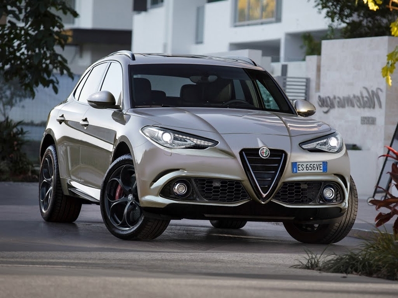 Alfa Romeo Stelvio появится в продаже в начале 2017 года