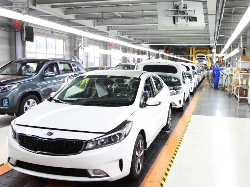 АВТОТОР приступил к производству обновленного седана KIA Cerato