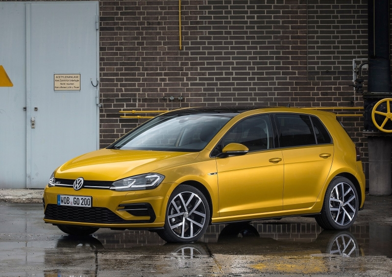 На Volkswagen Golf устанавливаются обновленные двигатели TSI