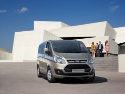 Ford Transit Custom и Tourneo Custom появятся в продаже в РФ в начале 2017 года