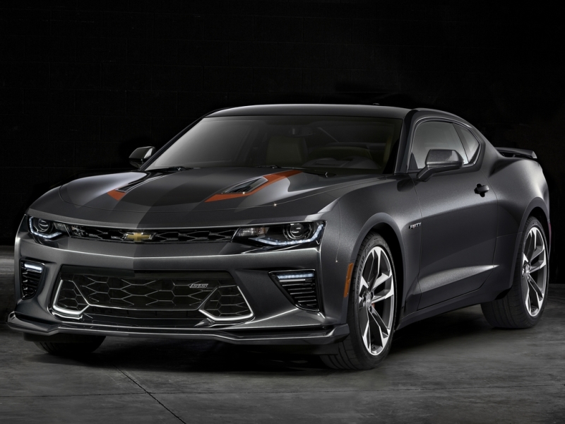 Chevrolet Camaro 50th Anniversary Edition появился в продаже в России
