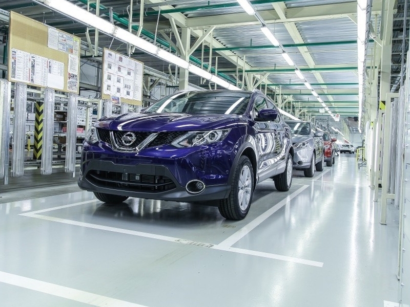 На российском заводе Nissan выпущен юбилейный автомобиль