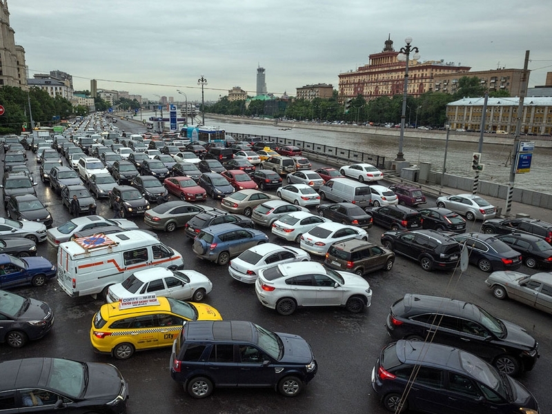 Жители столицы помогут улучшить дорожное движение в городе