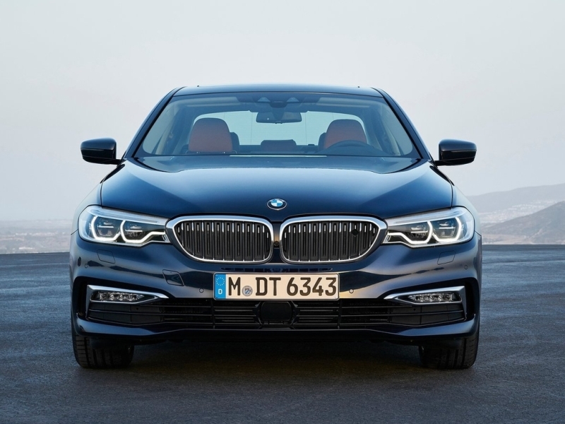 BMW 5 Series New — в России от 2 990 000 рублей