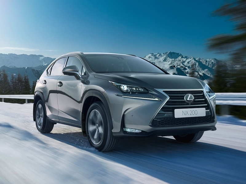 Бренд Lexus установил очередной рекорд продаж в РФ