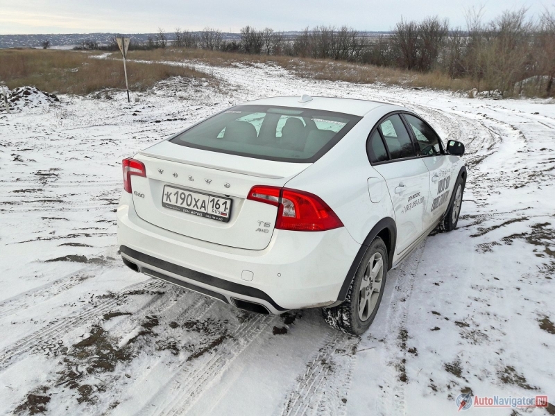 За рулем автомобиля не страшно съезжать с асфальта