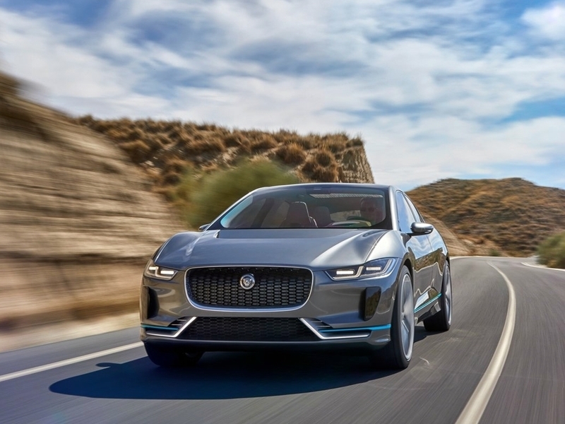 Россияне заинтересовались электромобилем Jaguar I-PACE