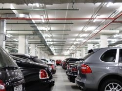 В Москве ожидается резкий рост продаж гаражей на торгах