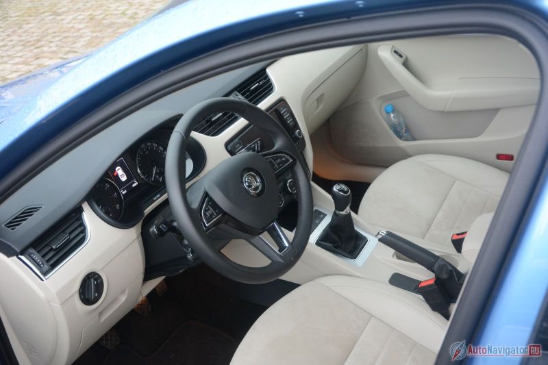 Светлый салон - необычно для «Октавии»