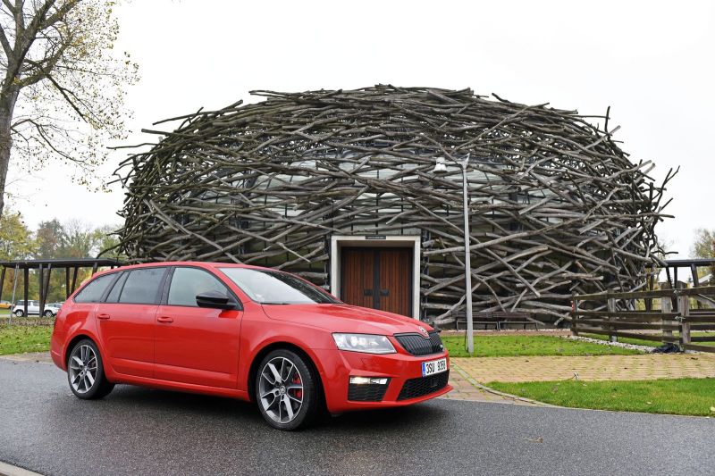 Skoda Octavia Combi RS