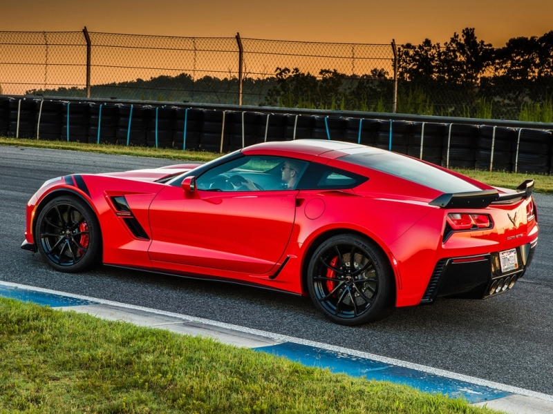 Chevrolet Сorvette Grand Sport — в России от 7 500 000 рублей