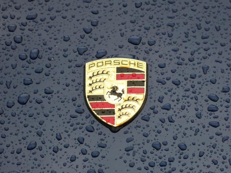 С российского рынка отзываются автомобили Porsche 911 и 718 Boxster