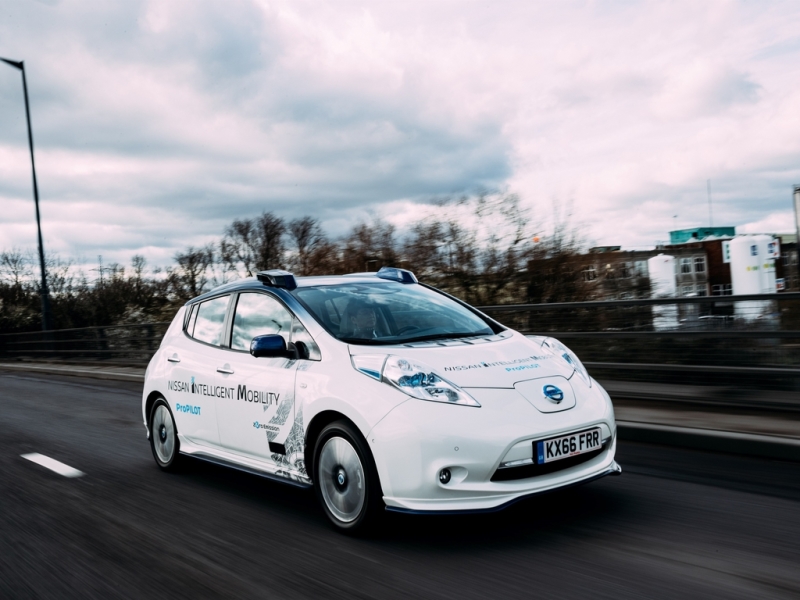 В Европе начаты тесты автономных автомобилей Nissan