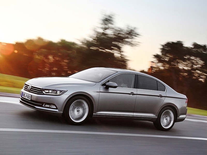 Для Volkswagen Passat в РФ стала доступна новая комплектация