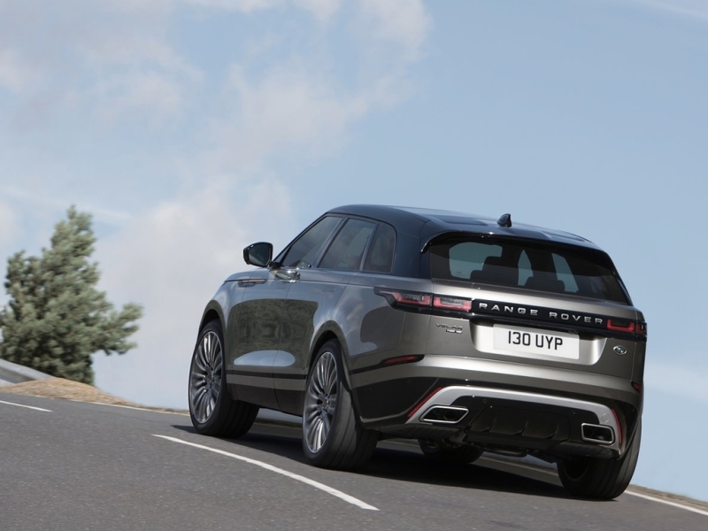 Land Rover Range Rover Velar — в России от 3 880 000 рублей