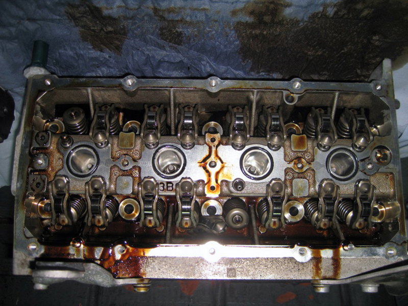 Механизм ГРМ у CFNA простой, без изменяемых фаз и величин открытия клапанов. Единственное из «наворотов» – гидрокомпенсаторы, но и те стучат