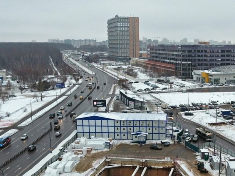 Участок Мичуринского проспекта в Москве закрыли из-за строительства метро
