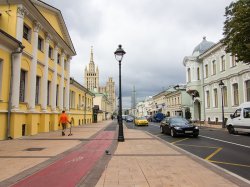 Сегодня на Большой Никитской улице в Москве возможны затруднения движения