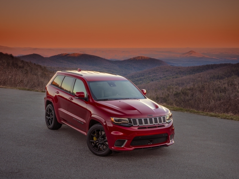 Внедорожник-монстр Jeep Grand Cherokee Trackhawk представлен в США