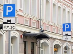 В майские праздники парковка в Москве будет бесплатной