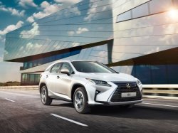Lexus расширяет действие программы «Lexus Комплимент»