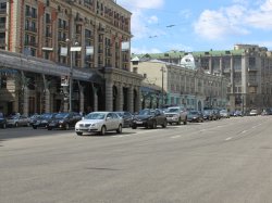 В центре Москвы отмечается снижение скорости движения в два раза
