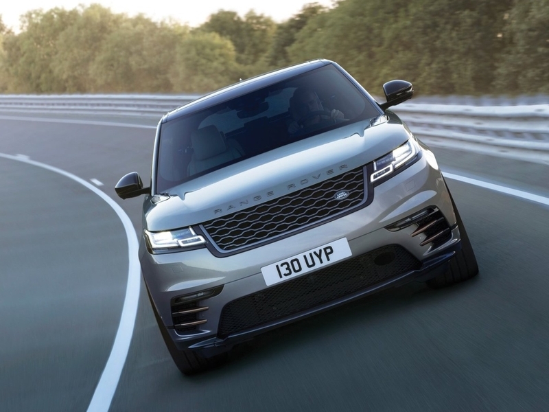 Объявлены российские цены на сервисные пакеты для нового Range Rover Velar
